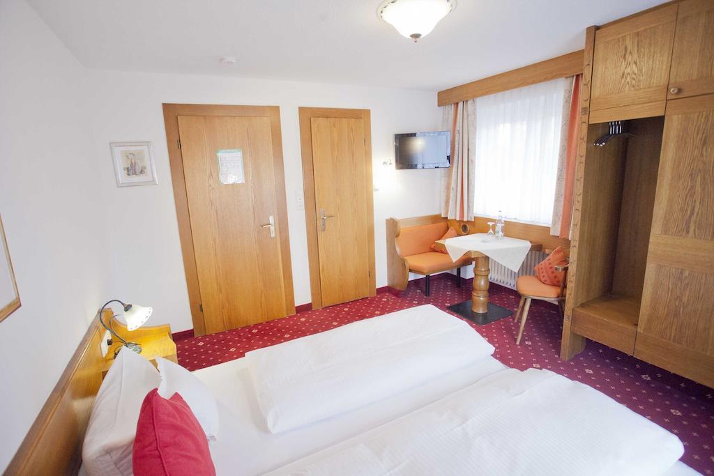 Gaestehaus Birkenhof Oberstdorf Rum bild