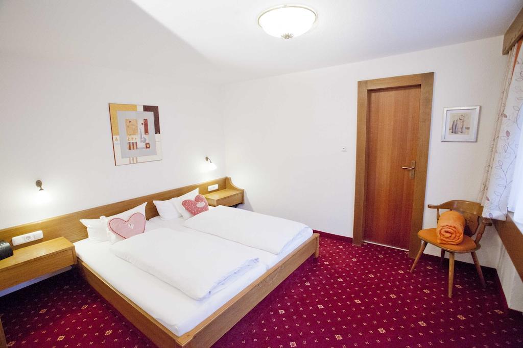 Gaestehaus Birkenhof Oberstdorf Rum bild